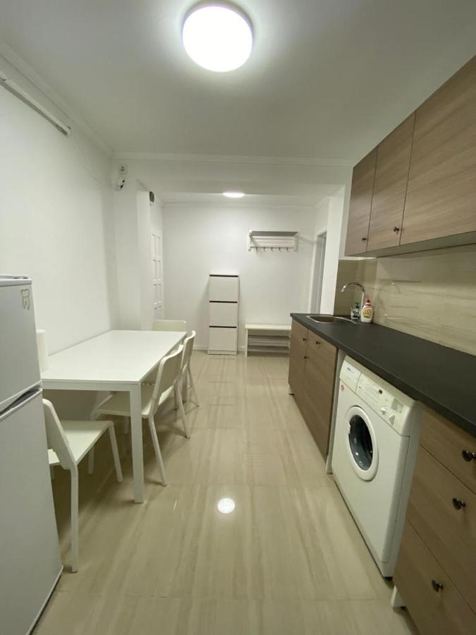 Apartament Appartement Lugoj Buitenkant foto