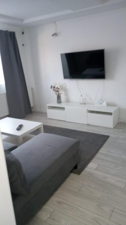 Apartament Appartement Lugoj Buitenkant foto